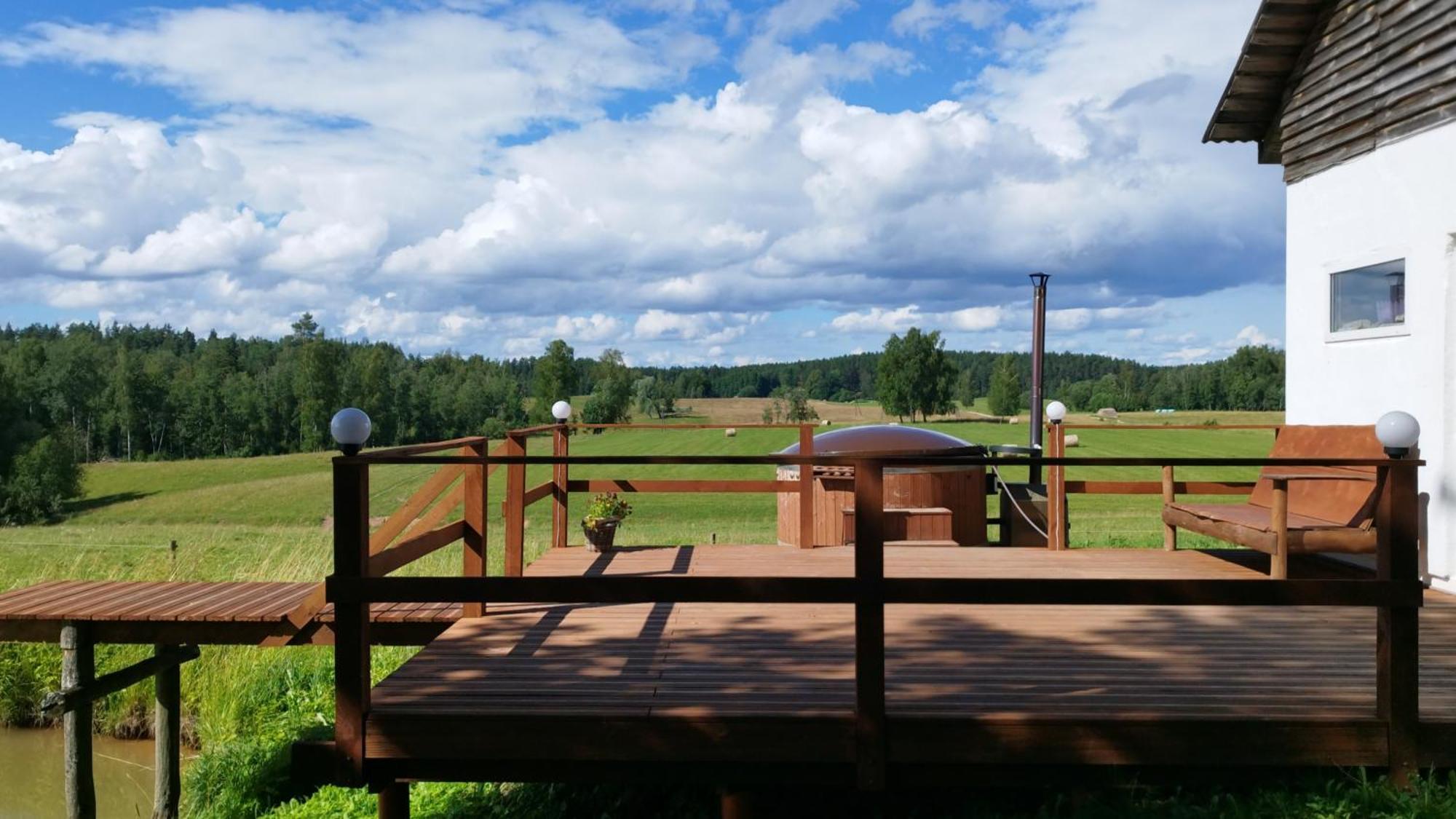 Guesthouse, Sauna & Jacuzzi In Gauja Valley - Kakukalns Straupe Exterior foto